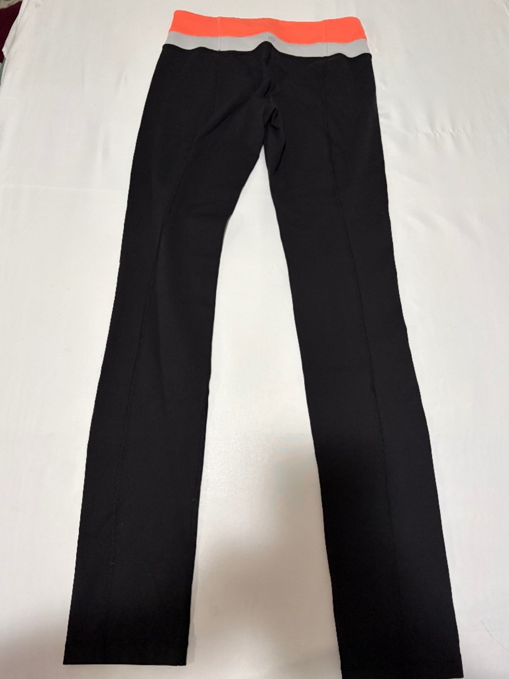 Lululemon Straight Leg Yoga Pants Black Coral Grey Waistband Size 6